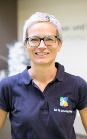 Dr. Nicole Domschke
